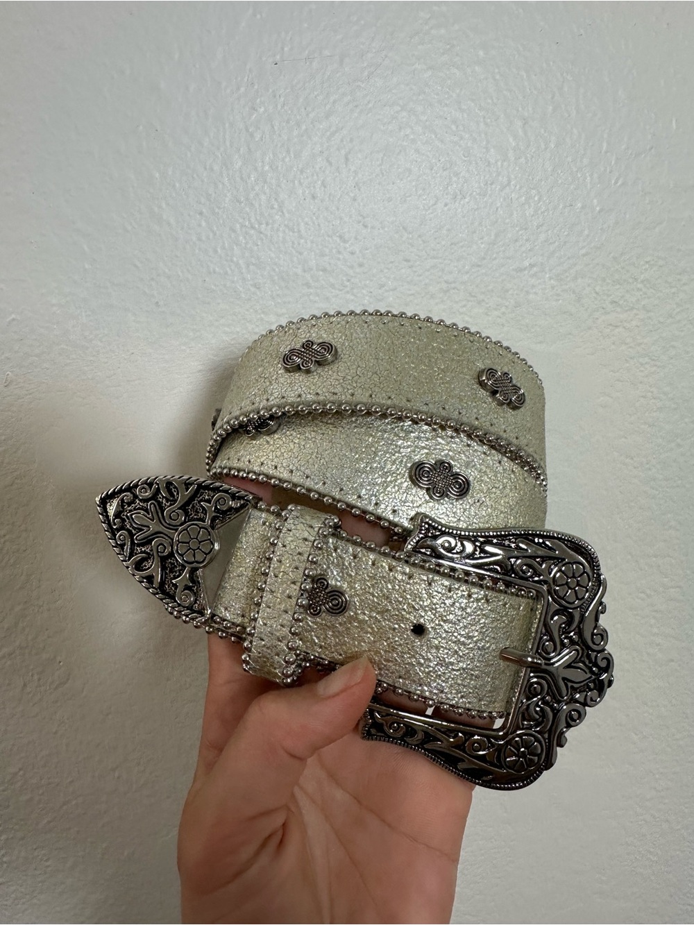Genuine Leather Metallic Silver Western-Style Studded Belt Ornate Buckle Size M